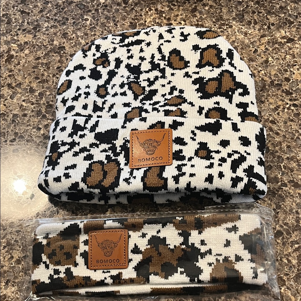 Bomoco beanie and headband set $10-new